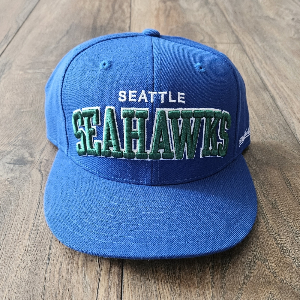 Seattle Seahwaks Mitchell & Ness Hat (7 3/8)